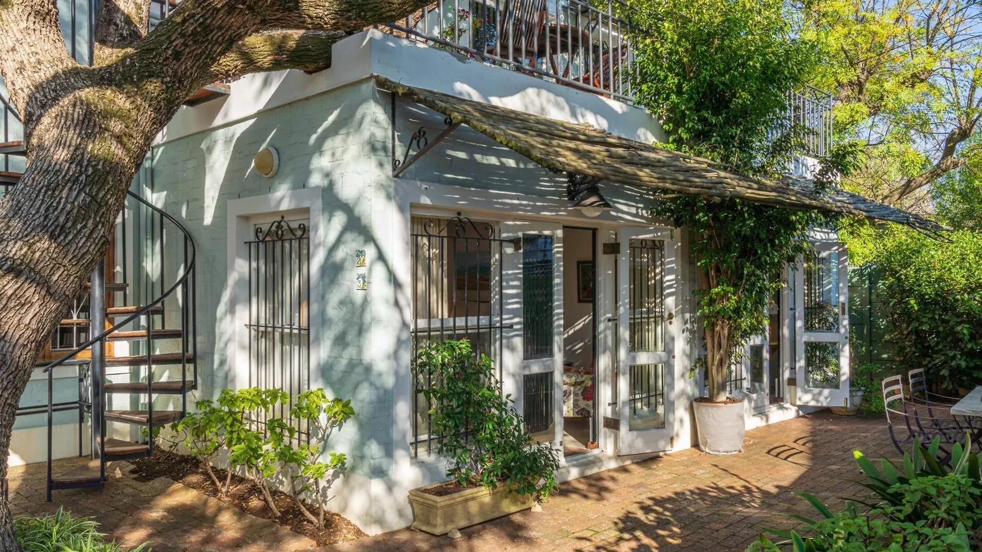 Hedge House Guest House Cape Town