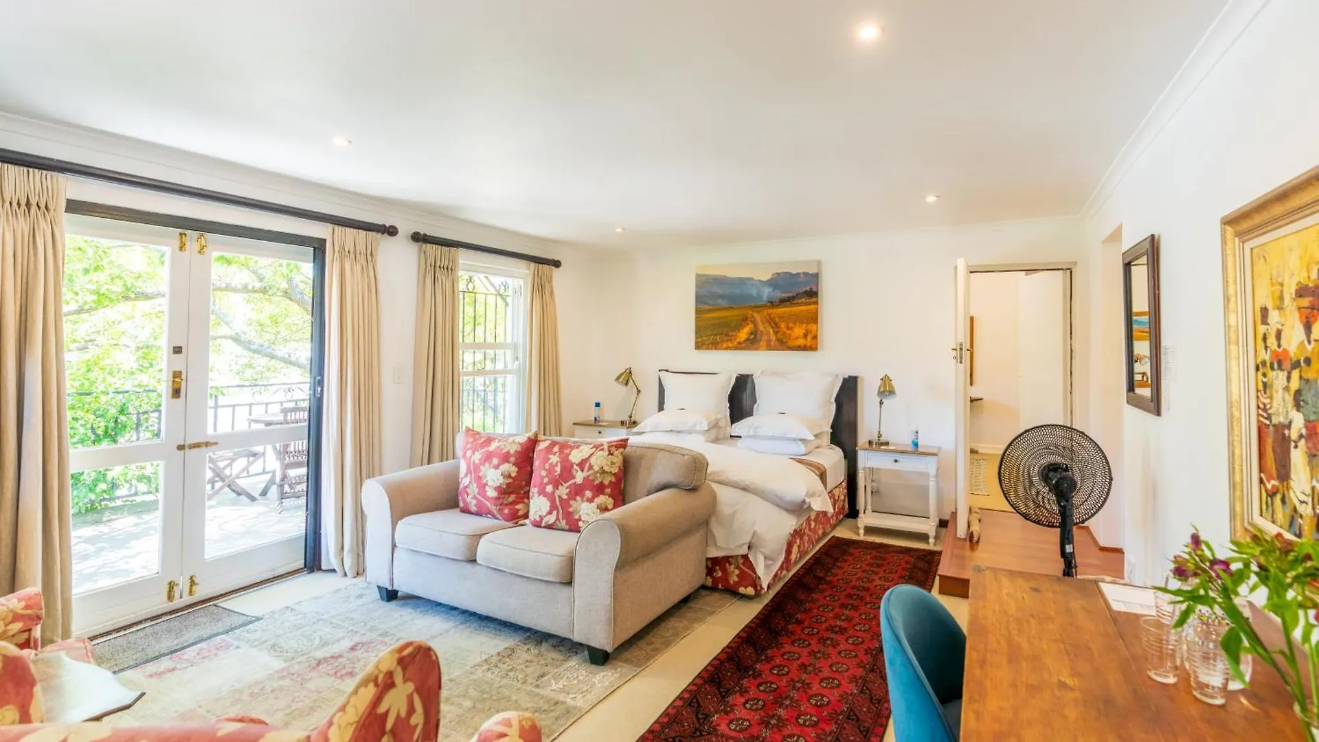 Hedge House Guest House Cape Town